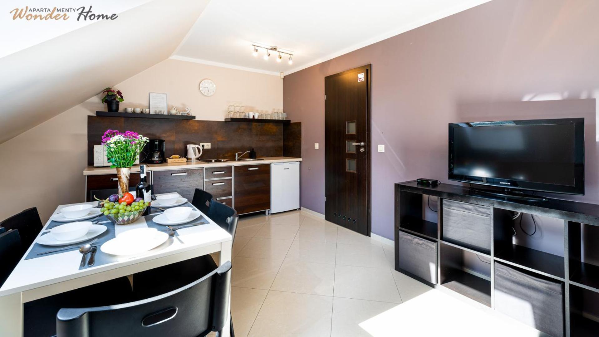 Apartamenty Czerwony Dworek - Duzy Teren Zielony, Plac Zabaw, Miejsce Na Grilla I Staw Z Mozliwoscia Wedkowania, Boisko Мислаковице Екстериор снимка
