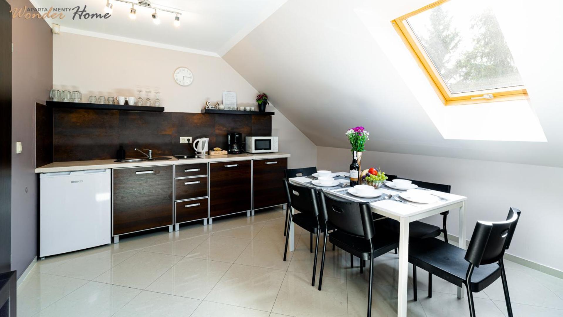 Apartamenty Czerwony Dworek - Duzy Teren Zielony, Plac Zabaw, Miejsce Na Grilla I Staw Z Mozliwoscia Wedkowania, Boisko Мислаковице Екстериор снимка