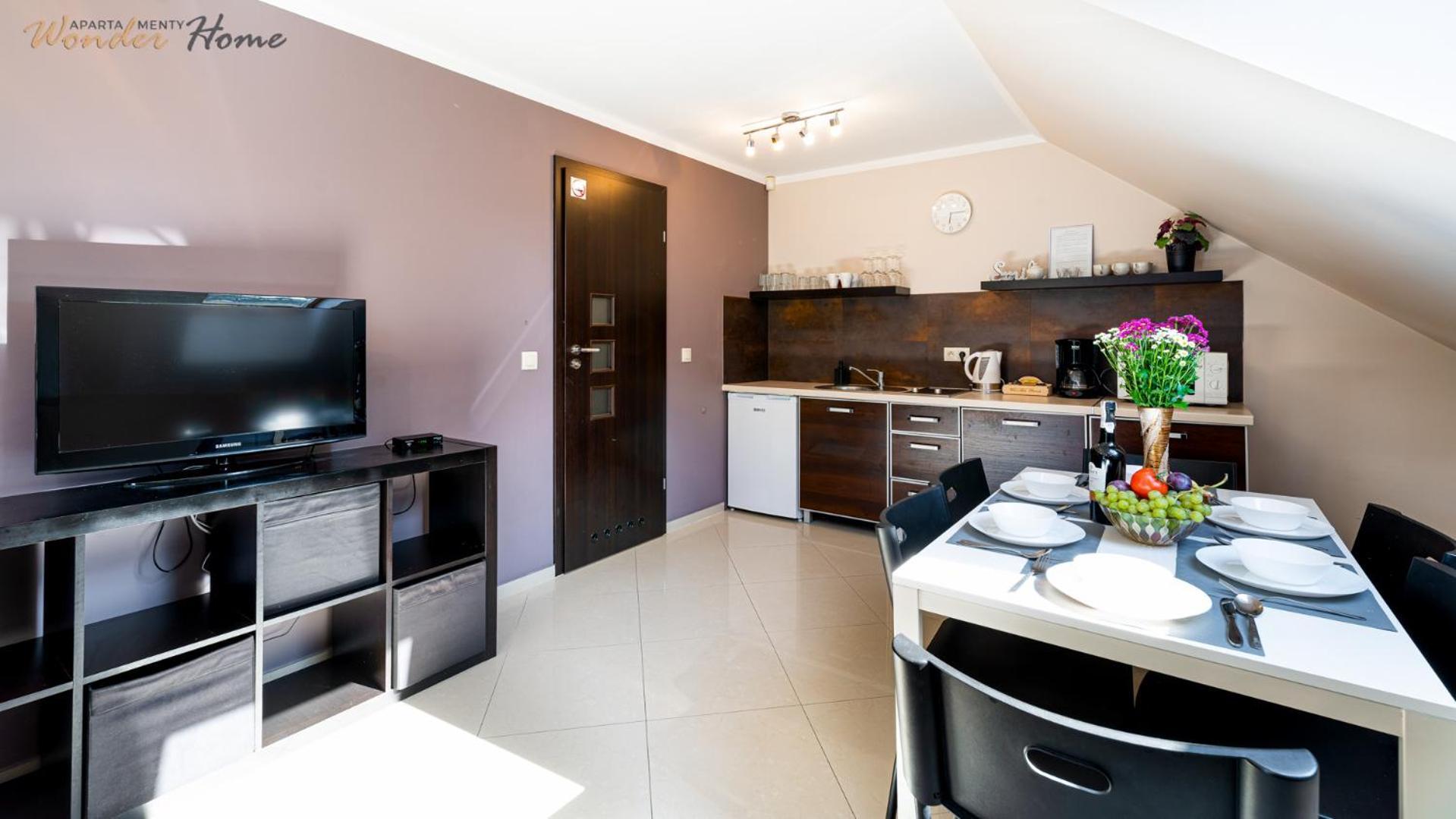 Apartamenty Czerwony Dworek - Duzy Teren Zielony, Plac Zabaw, Miejsce Na Grilla I Staw Z Mozliwoscia Wedkowania, Boisko Мислаковице Екстериор снимка