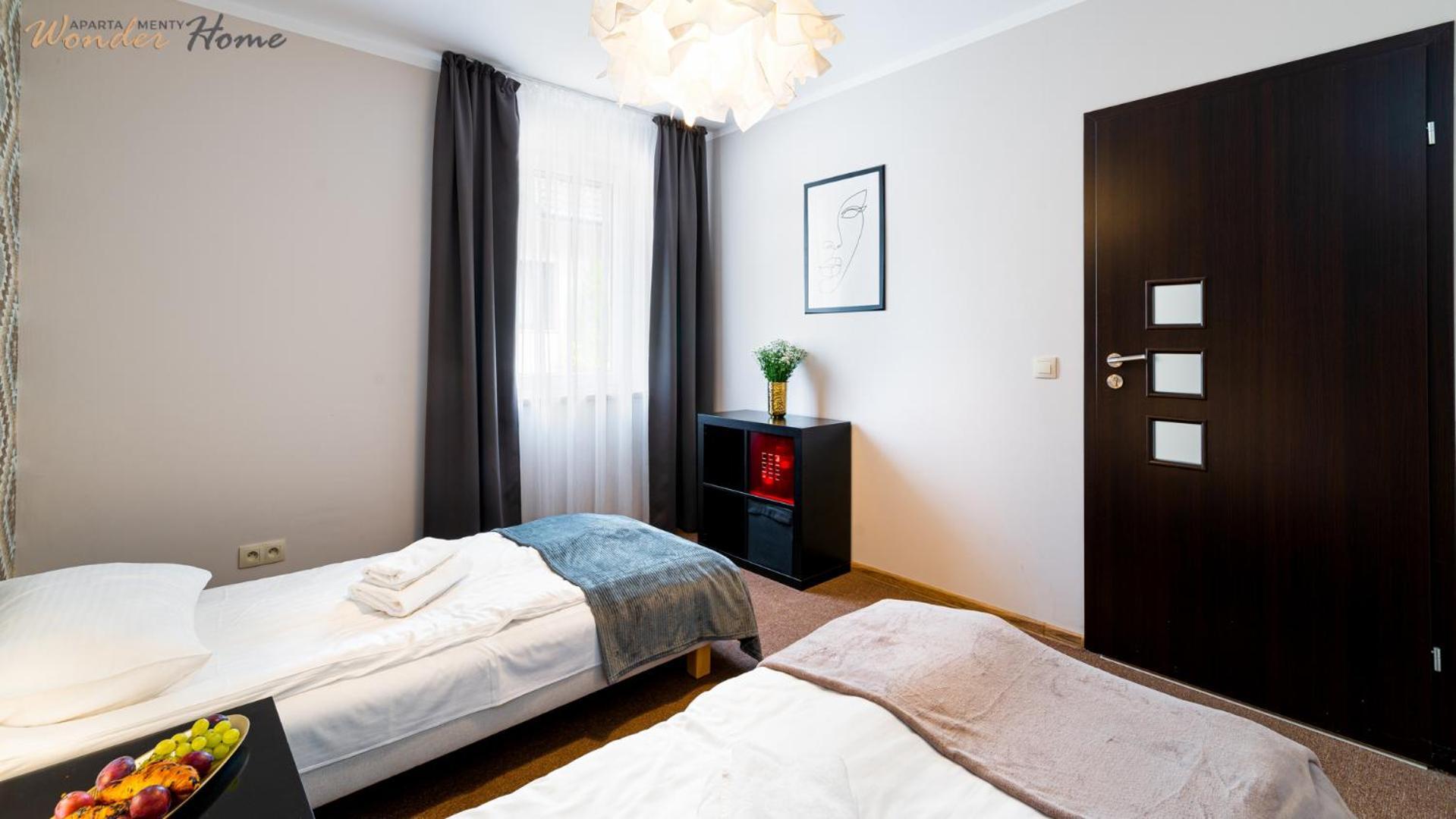 Apartamenty Czerwony Dworek - Duzy Teren Zielony, Plac Zabaw, Miejsce Na Grilla I Staw Z Mozliwoscia Wedkowania, Boisko Мислаковице Екстериор снимка